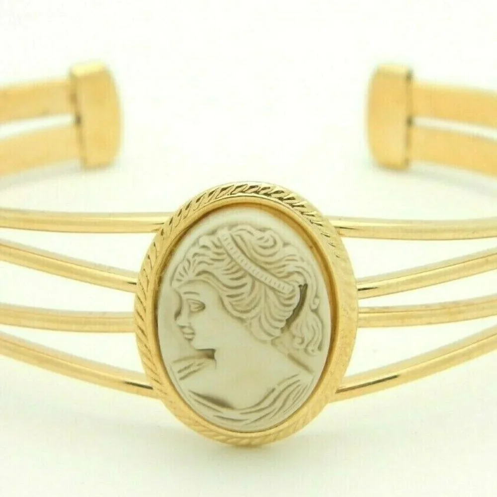 Pcraft Beige Female Bust Acrylic Cameo Gold Tone